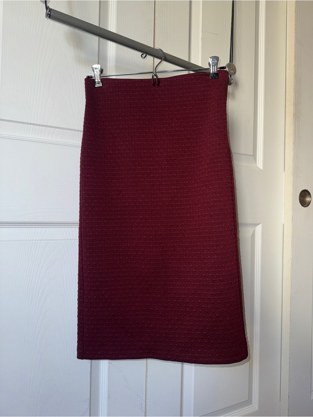 LOFT Burgundy Textured Pencil Skirt